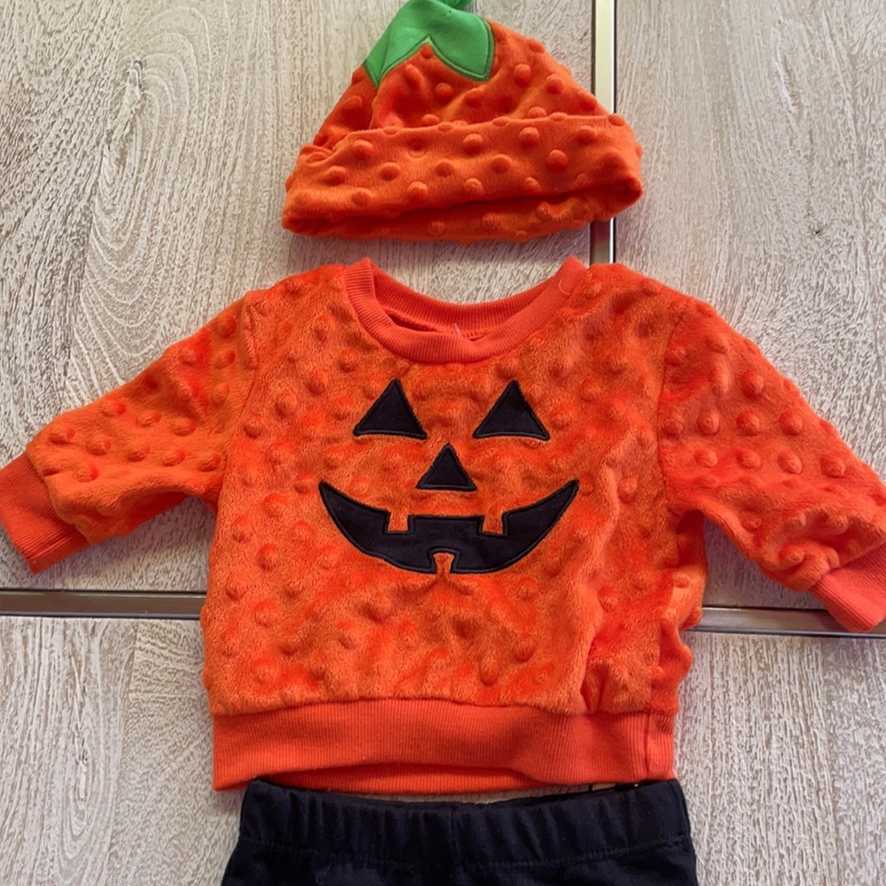 Halloween Pumpkin Baby Outfit with Hat